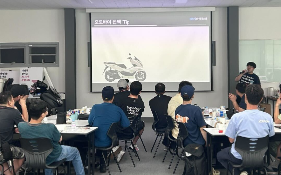 사진-우아한 청년들 제공