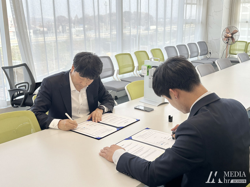 지나인스 이미지