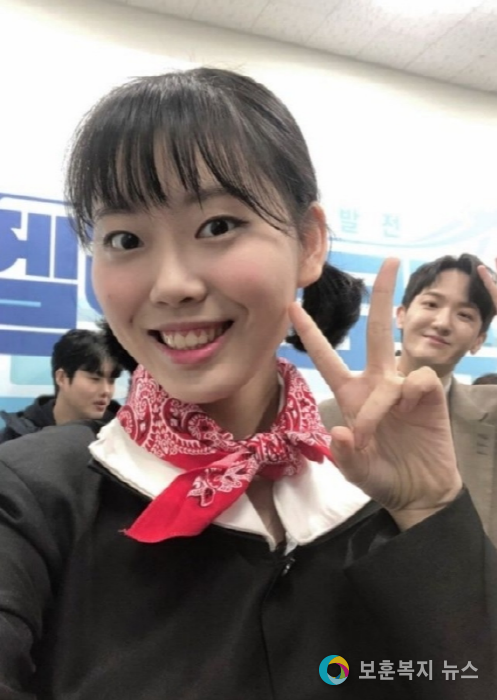 방송 후 송별이의 기념촬영