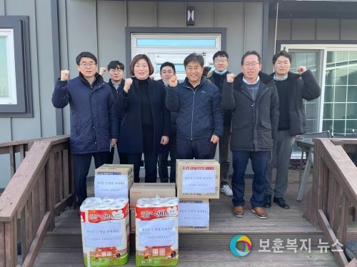 충북도 균형건설국, 전통시장 활성화 및 따뜻한 이웃 사랑 실천