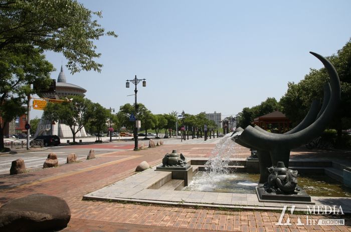 가야의거리 각배분수