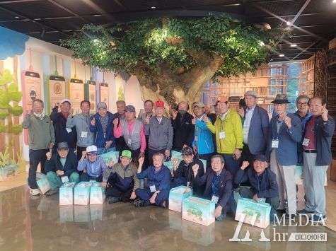 곡성군 장수 어르신, 구곡순담 힐링노하우 문화 체험 실시