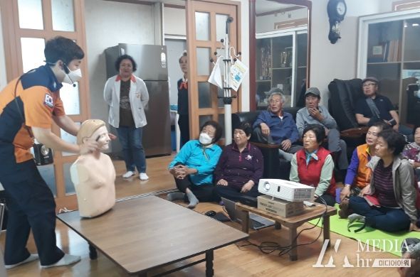의령군 치매안심마을,소방서 연계 화재예방교육 실시