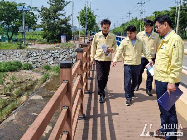 사천시 부시장, 2023년 집중안전점검 캔틸레버 교량 점검