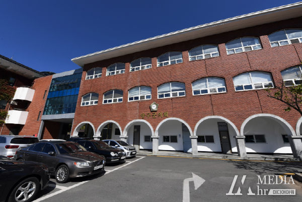 양구군의회 전경