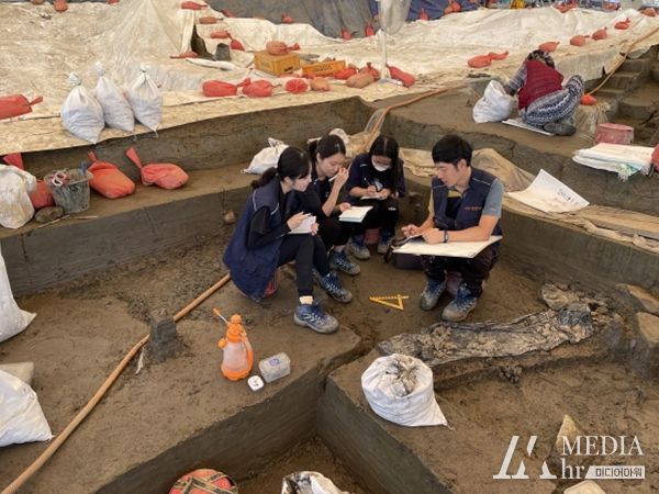 유구 조사 및 기록 방법에 대한 실습