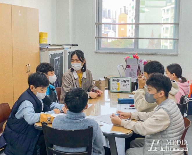 시흥시 '2023 학교로 찾아가는 사람책' 지역 학교 모집