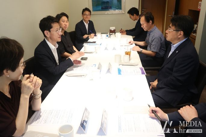 다양한 학계 전문가 참여, 공공조달 발전 방향 모색 간담회