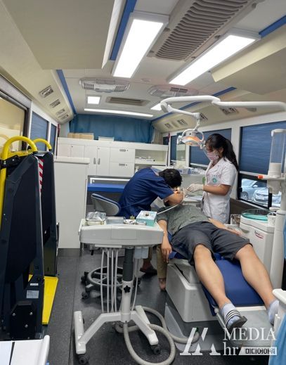 고성군, ‘건강한 치아 이로운 치과 버스 방문’ 진료 실시