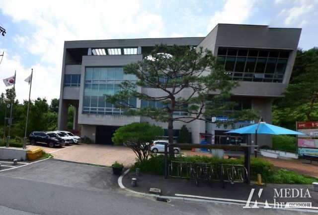 계룡시 계룡도서관