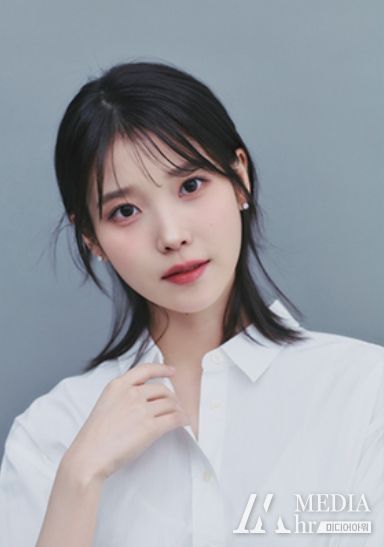 가수 아이유