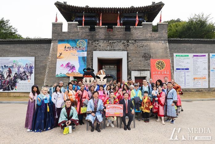지난해 온달문화축제에 방문한 외국인 관광객들