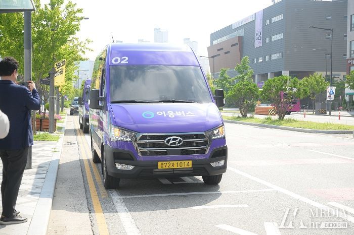 도심형 DRT 이응버스 8일 본격 운영