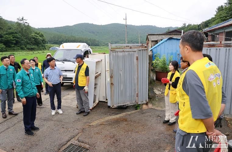 명현관 군수 재해 피해지역 및 폭염대비 시설 등 현장점검 실시